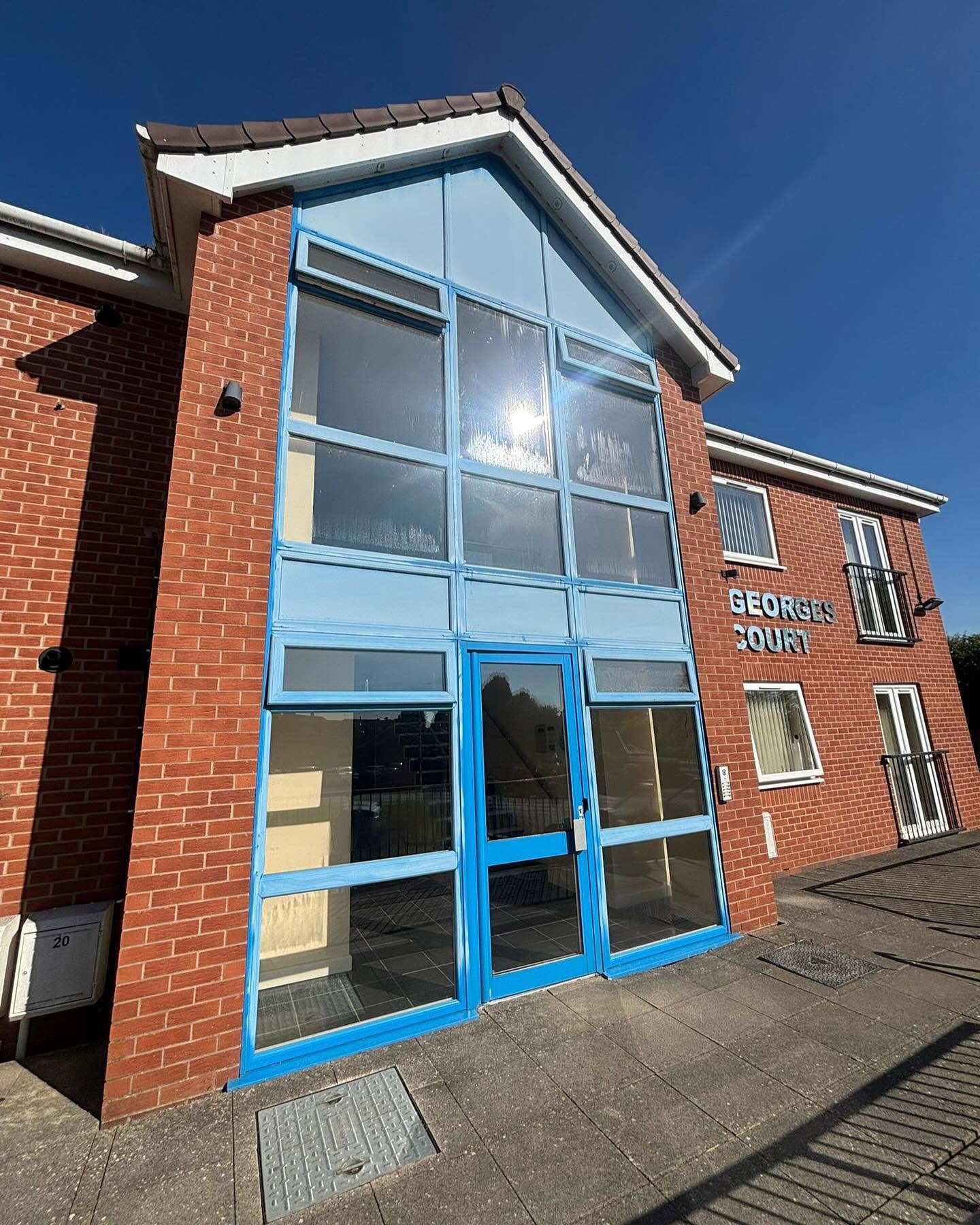 Commercial entrance before spraying