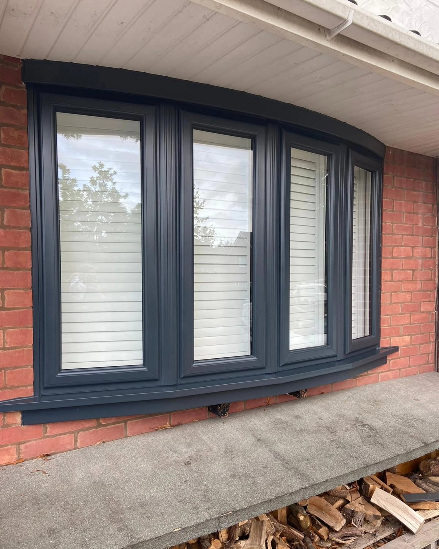 Bay window after spraying